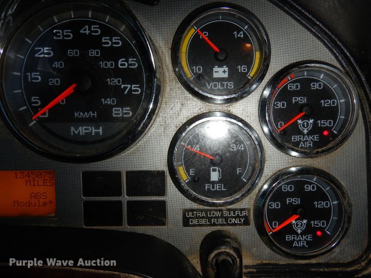 image for item DF8295 2010 International Lonestar  semi truck