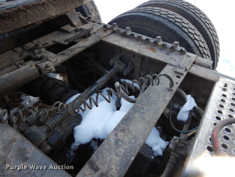 image for item DF8295 2010 International Lonestar  semi truck