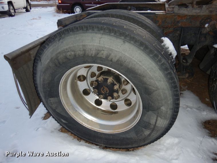 image for item DF8295 2010 International Lonestar  semi truck