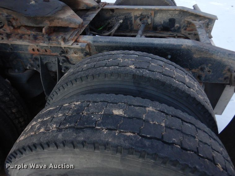 image for item DF8295 2010 International Lonestar  semi truck