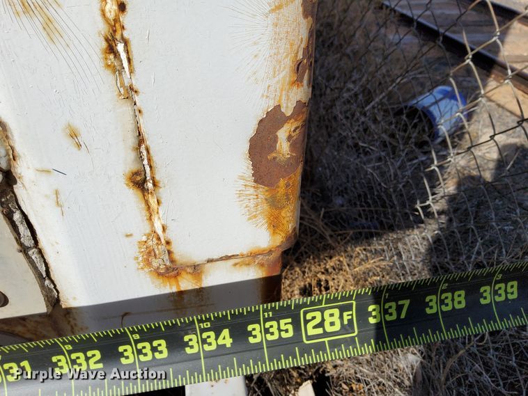 image for item DK6495 1984 Fruehauf Road Systems  dry van trailer