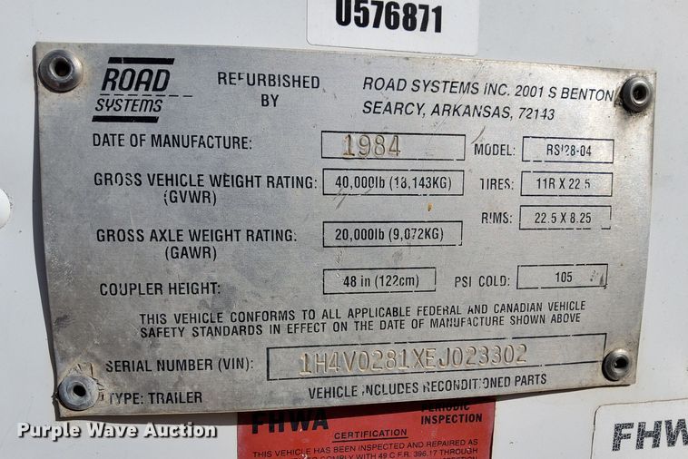 image for item DK6495 1984 Fruehauf Road Systems  dry van trailer