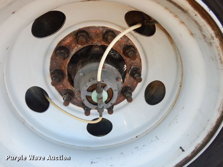 image for item DK7515 2014 Utility VS2DX  dry van trailer