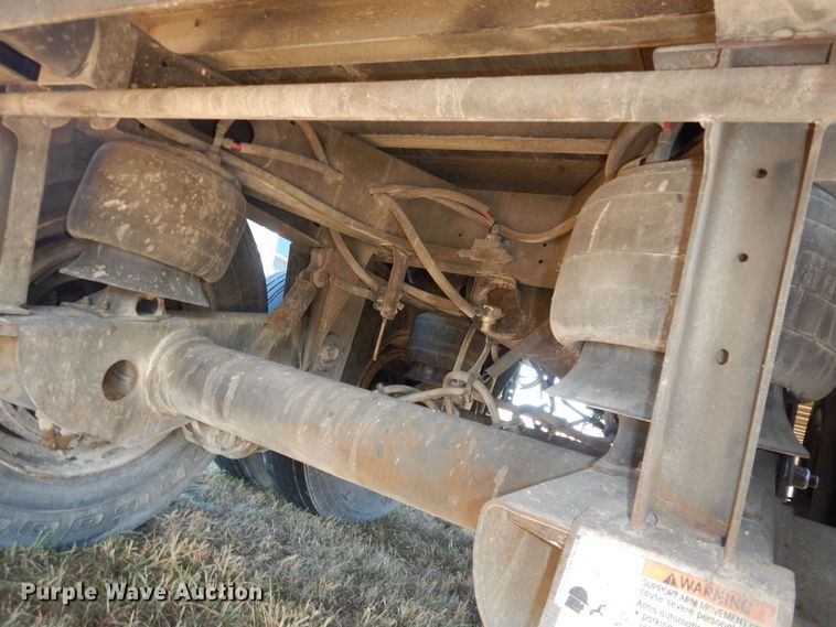 image for item DK7515 2014 Utility VS2DX  dry van trailer