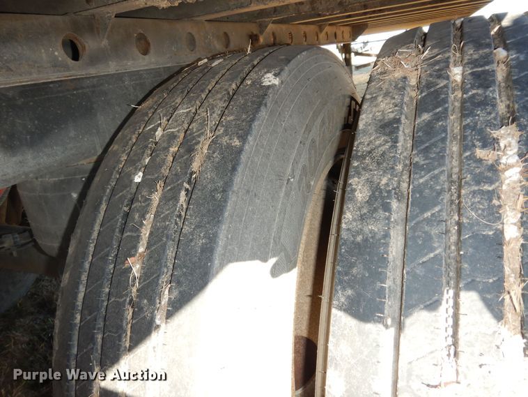 image for item DK7515 2014 Utility VS2DX  dry van trailer