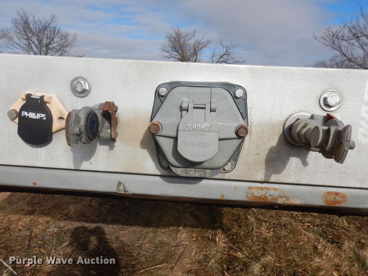 image for item DK7516 2007 Manac  flatbed trailer