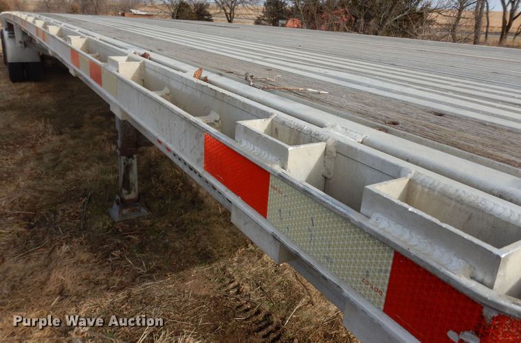 image for item DK7516 2007 Manac  flatbed trailer