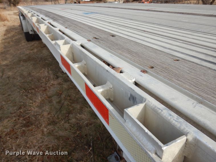image for item DK7516 2007 Manac  flatbed trailer