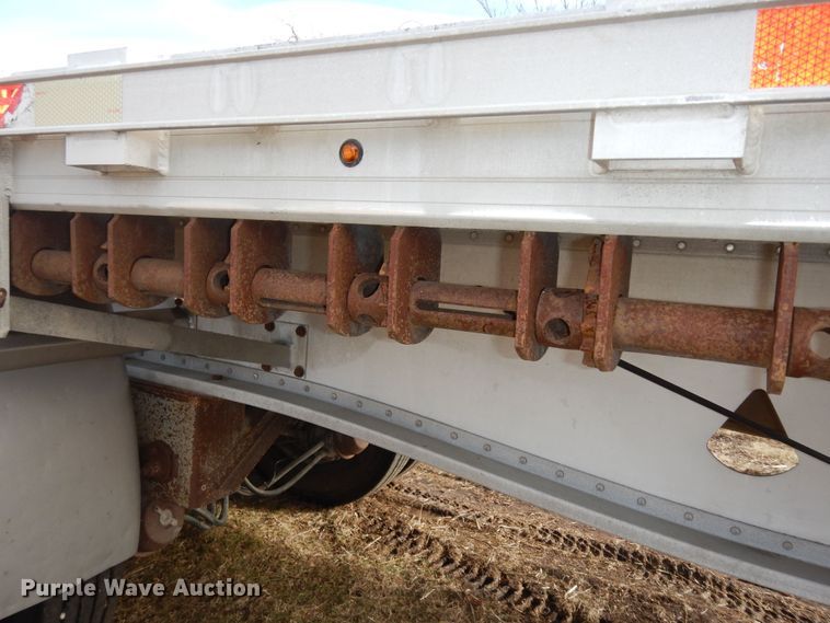 image for item DK7516 2007 Manac  flatbed trailer