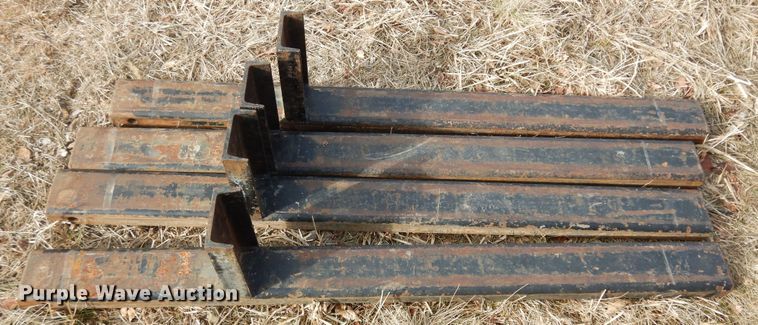 image for item DK7516 2007 Manac  flatbed trailer