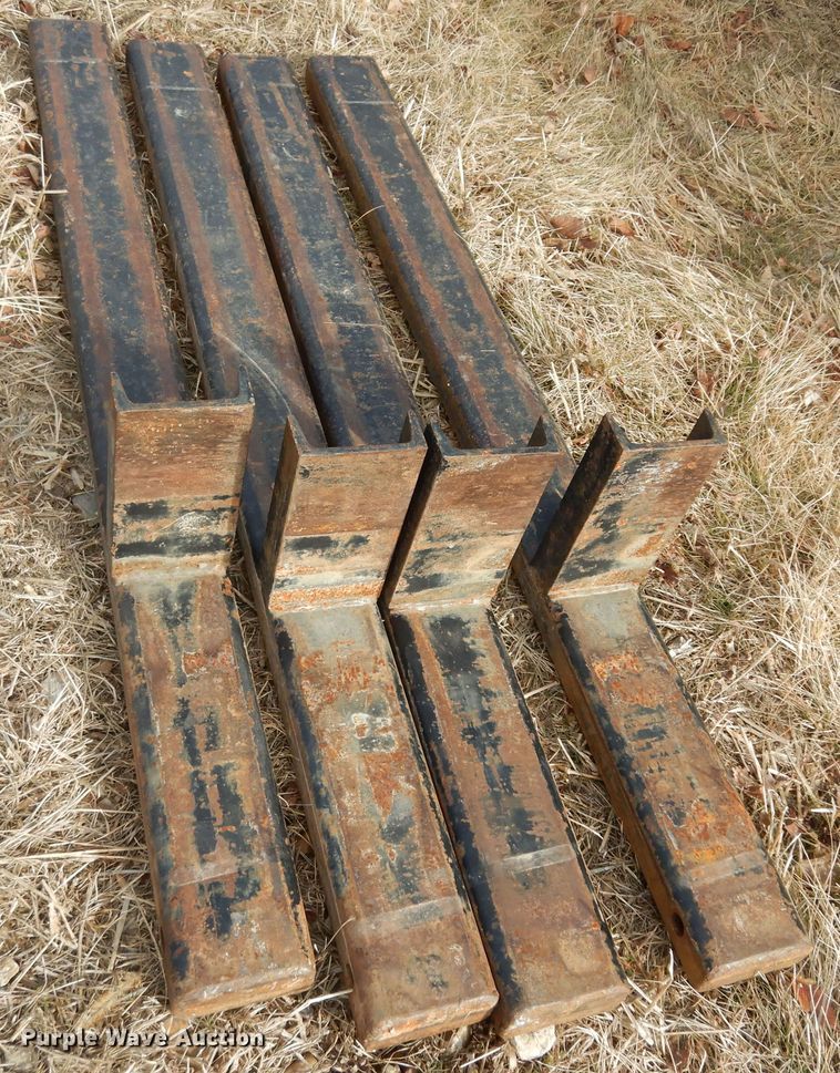 image for item DK7516 2007 Manac  flatbed trailer