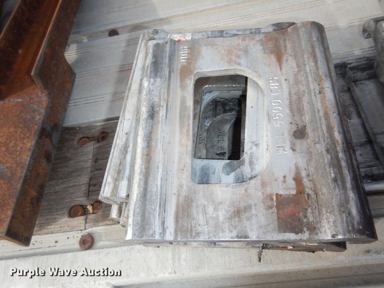 image for item DK7516 2007 Manac  flatbed trailer