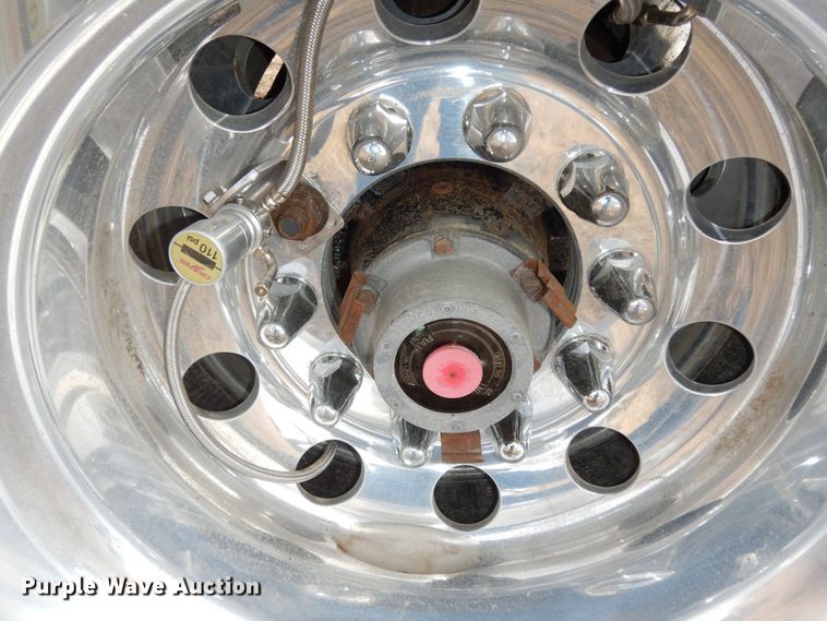 image for item DK7516 2007 Manac  flatbed trailer