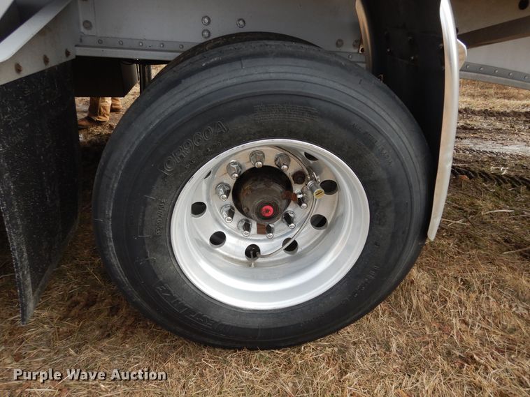 image for item DK7516 2007 Manac  flatbed trailer