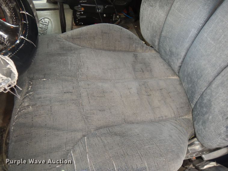 image for item DK7559 2007 Peterbilt 387  semi truck