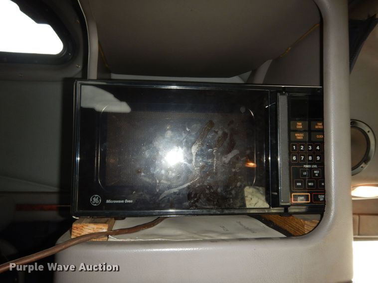 image for item DK7559 2007 Peterbilt 387  semi truck