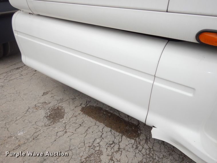 image for item DK7559 2007 Peterbilt 387  semi truck