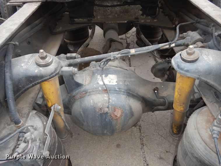 image for item DK7559 2007 Peterbilt 387  semi truck