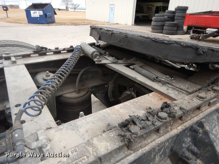 image for item DK7559 2007 Peterbilt 387  semi truck