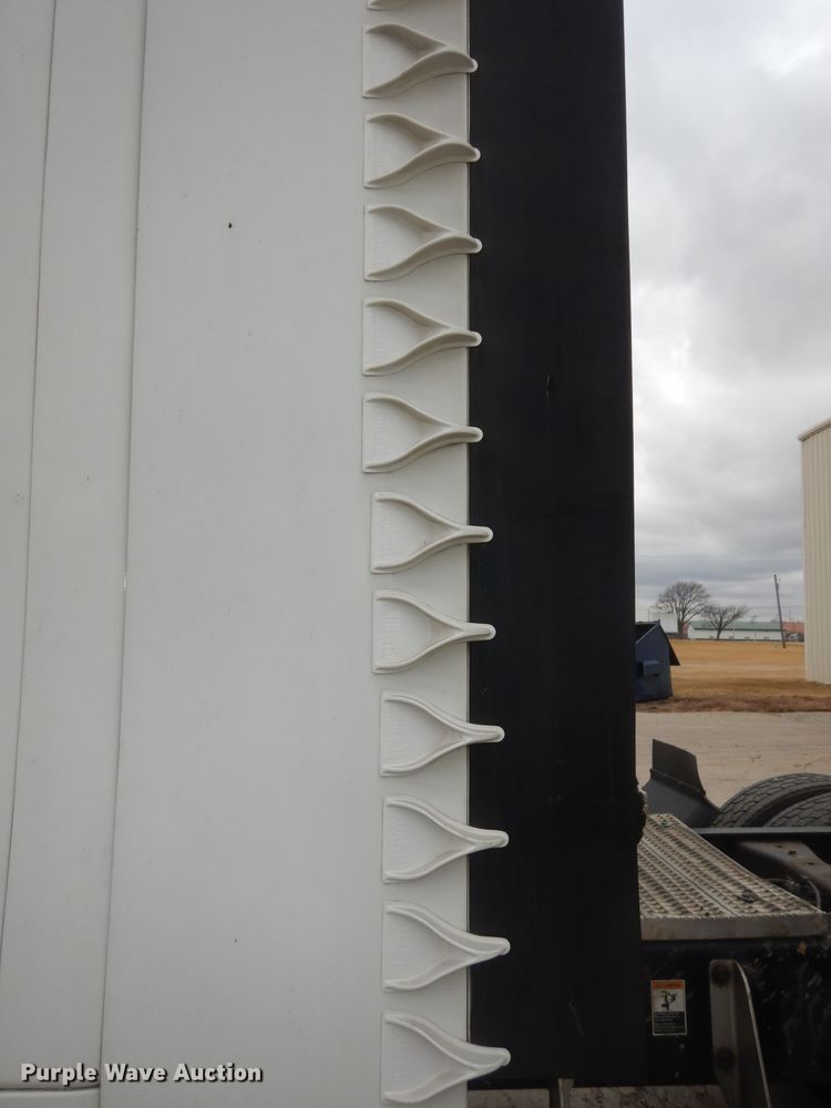 image for item DK7559 2007 Peterbilt 387  semi truck