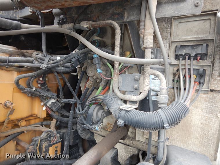 image for item DK7559 2007 Peterbilt 387  semi truck