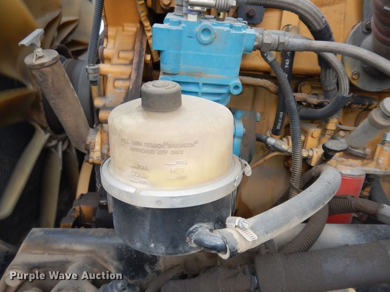 image for item DK7559 2007 Peterbilt 387  semi truck