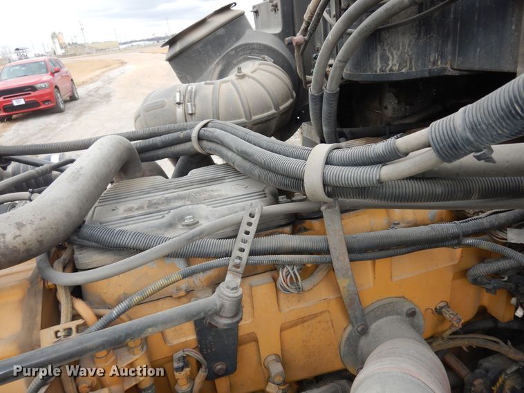 image for item DK7559 2007 Peterbilt 387  semi truck