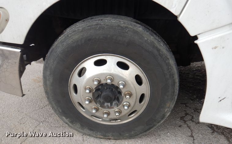 image for item DK7559 2007 Peterbilt 387  semi truck