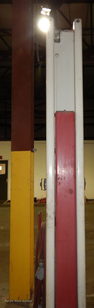 image for item DK7560 2003 Steril Koni ST1072  (4) Steril Koni ST1072 column lifts