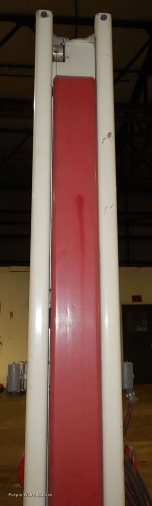image for item DK7560 2003 Steril Koni ST1072  (4) Steril Koni ST1072 column lifts