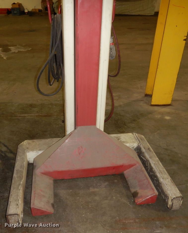 image for item DK7560 2003 Steril Koni ST1072  (4) Steril Koni ST1072 column lifts