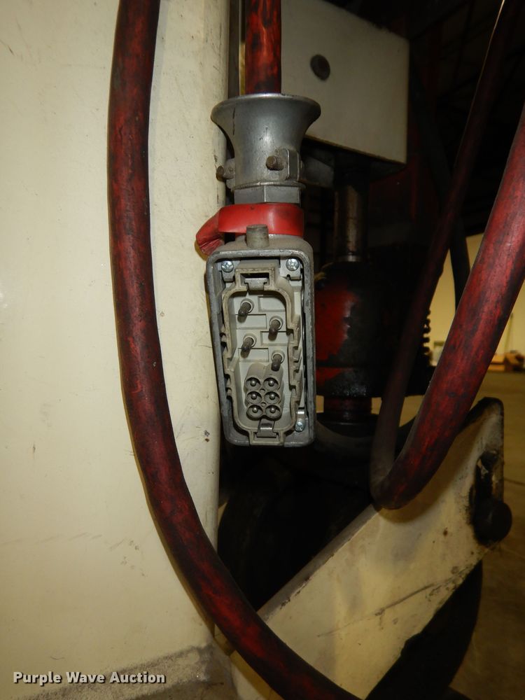 image for item DK7560 2003 Steril Koni ST1072  (4) Steril Koni ST1072 column lifts