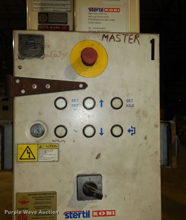 image for item DK7560 2003 Steril Koni ST1072  (4) Steril Koni ST1072 column lifts