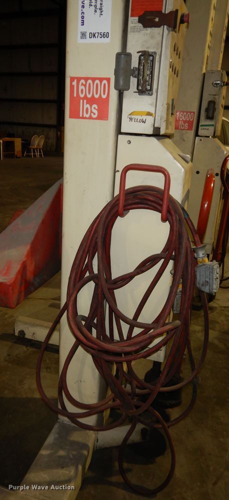 image for item DK7560 2003 Steril Koni ST1072  (4) Steril Koni ST1072 column lifts