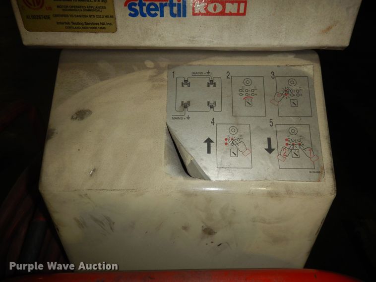 image for item DK7560 2003 Steril Koni ST1072  (4) Steril Koni ST1072 column lifts