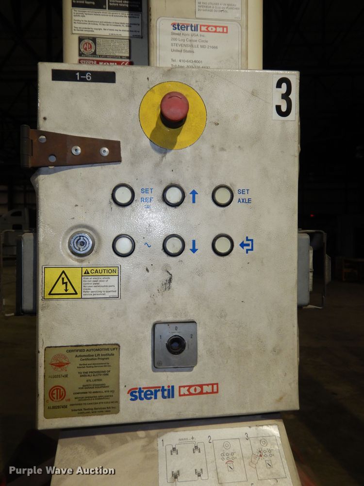 image for item DK7560 2003 Steril Koni ST1072  (4) Steril Koni ST1072 column lifts