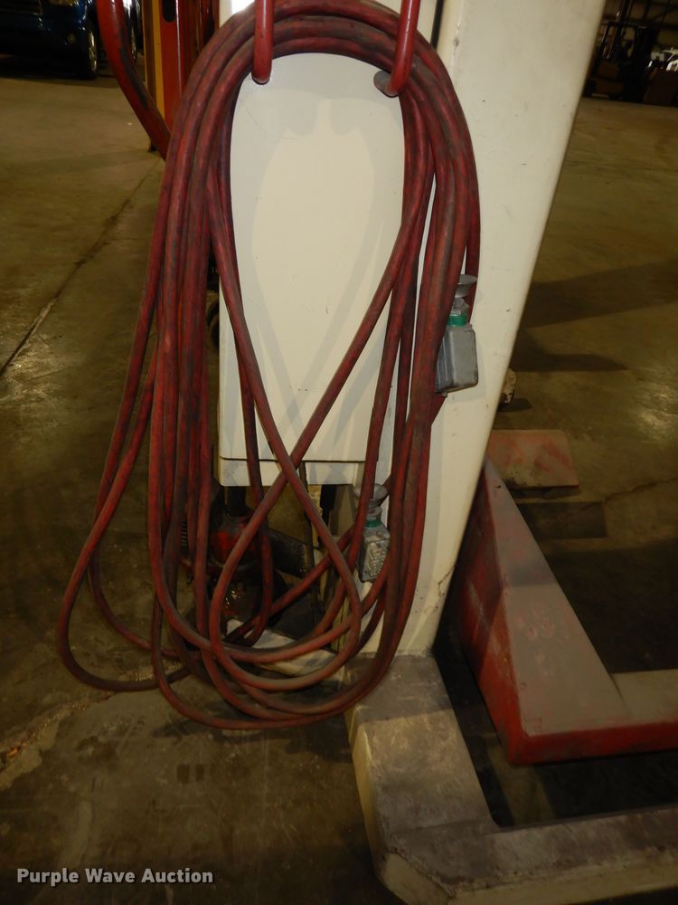 image for item DK7560 2003 Steril Koni ST1072  (4) Steril Koni ST1072 column lifts