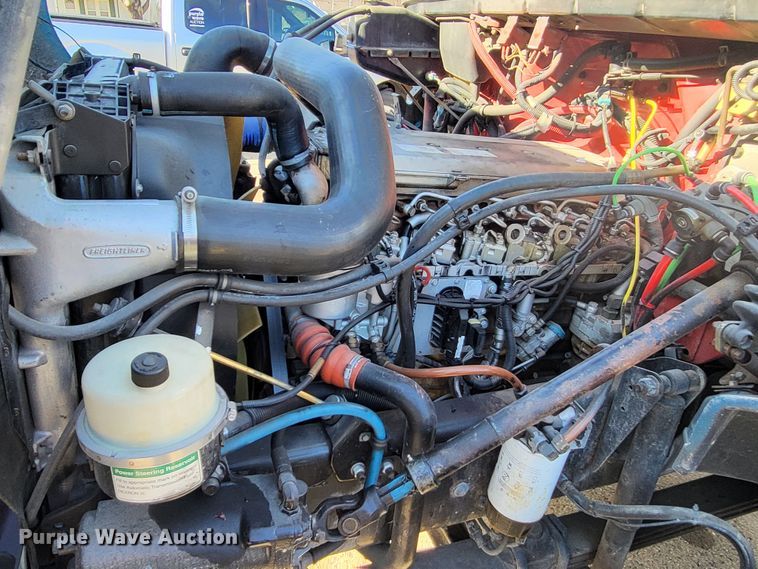 image for item DO3532 2004 Freightliner FL80 flatbed truck