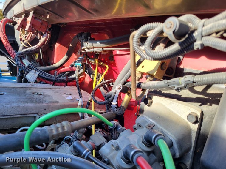 image for item DO3532 2004 Freightliner FL80 flatbed truck