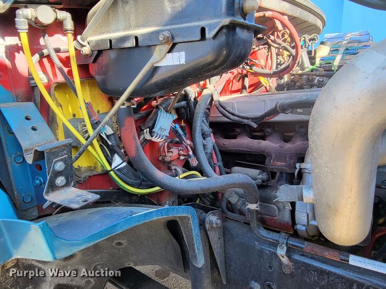 image for item DO3532 2004 Freightliner FL80 flatbed truck