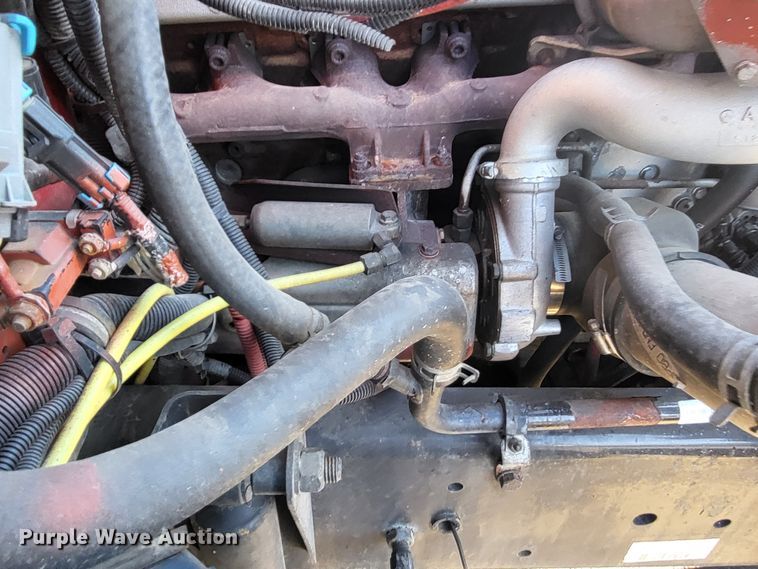 image for item DO3532 2004 Freightliner FL80 flatbed truck