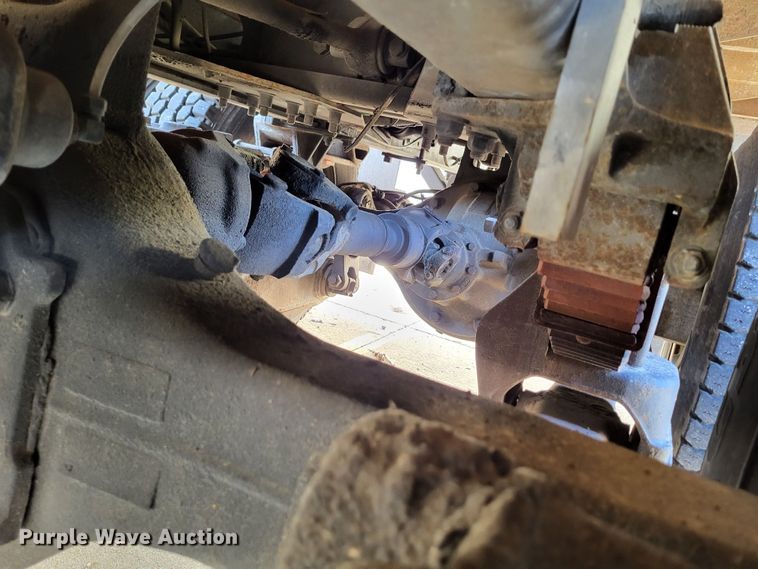 image for item DO3532 2004 Freightliner FL80 flatbed truck