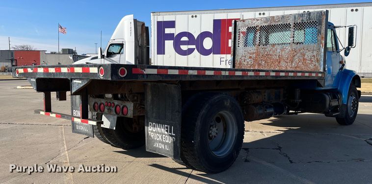 image for item DP0456 1995 International 4900  dump flatbed truck