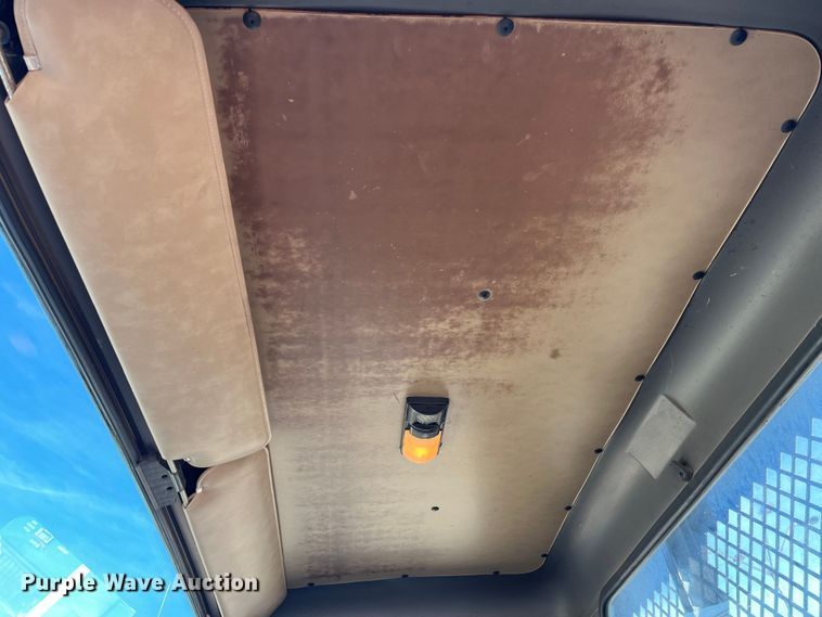 image for item DP0456 1995 International 4900  dump flatbed truck