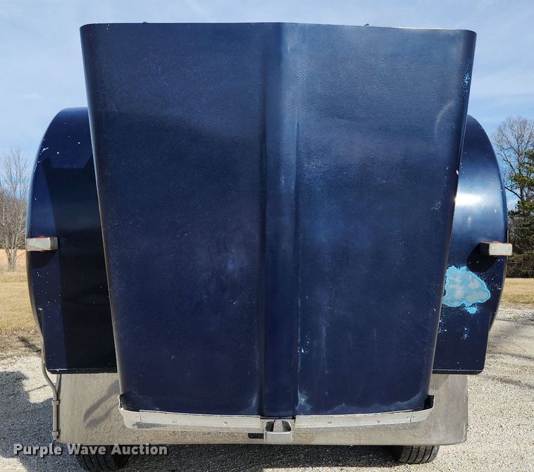 image for item EA9438 1984 Kenworth W900  semi truck