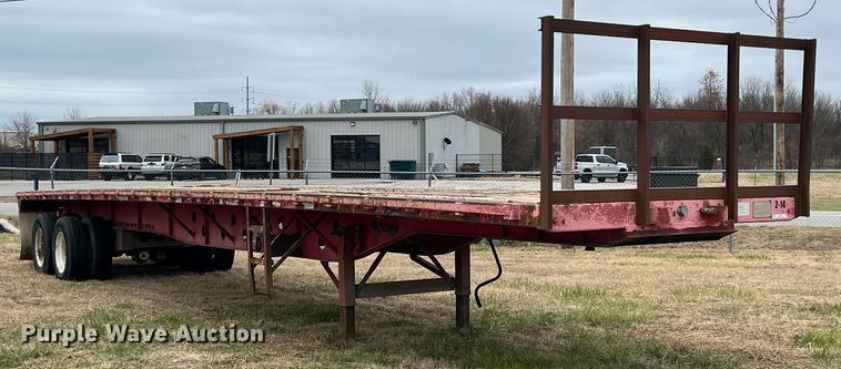 image for item ID9272 1995 Transcraft TL2000  flatbed trailer