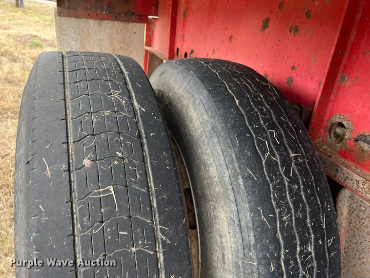 image for item ID9272 1995 Transcraft TL2000  flatbed trailer