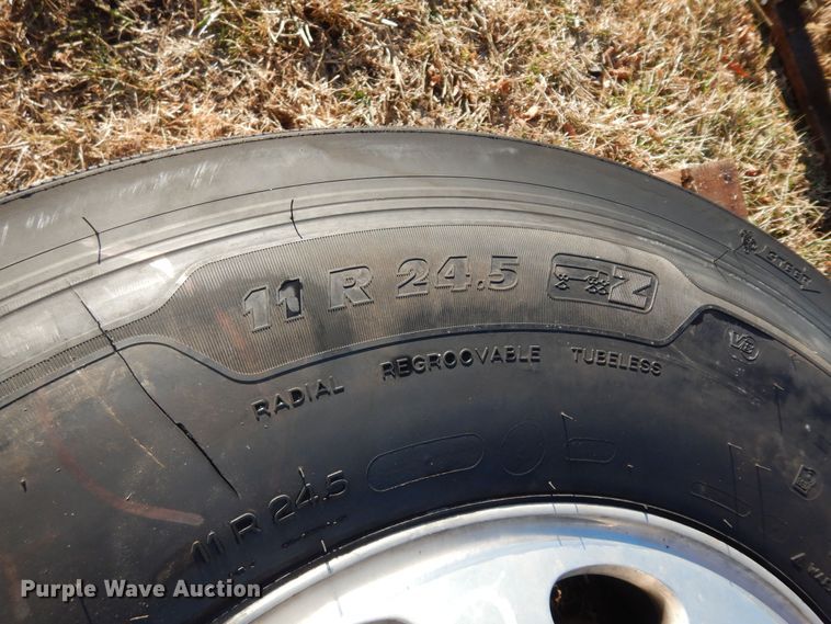 image for item JR9018 Tires and wheels