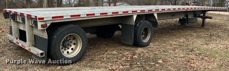 image for item JU9694 2003 Ravens 1748H95  flatbed trailer