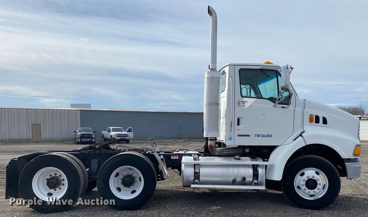 image for item JW9217 2005 Sterling A-Line  semi truck